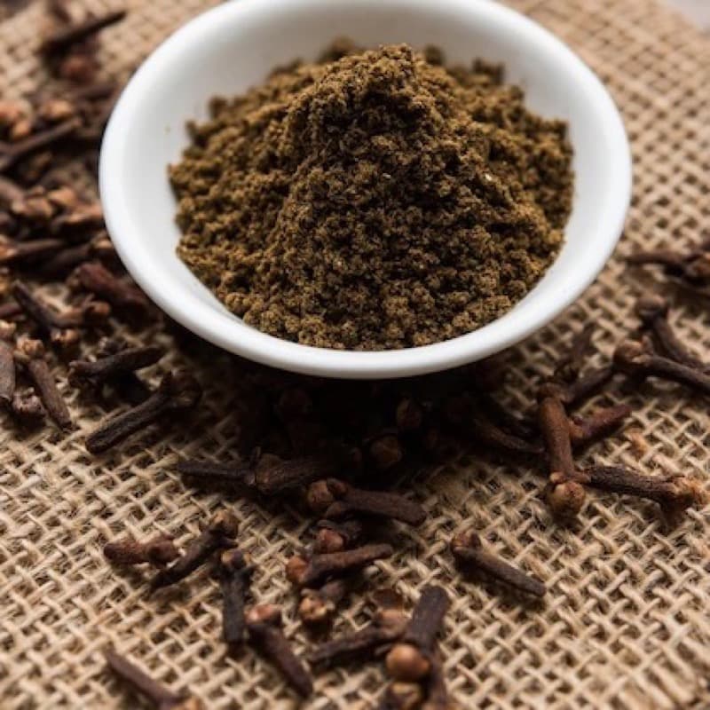 Cloves (Laung)
